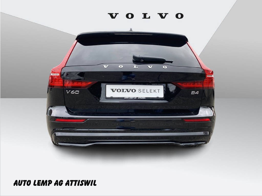 Volvo  2.0 B4 Plus Dark
